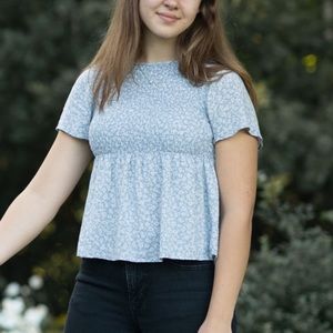 Blue sweetheart ribbed flower pattern blouse S